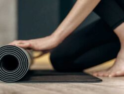 Essential Yoga Equipment List to Support Your Yoga Class